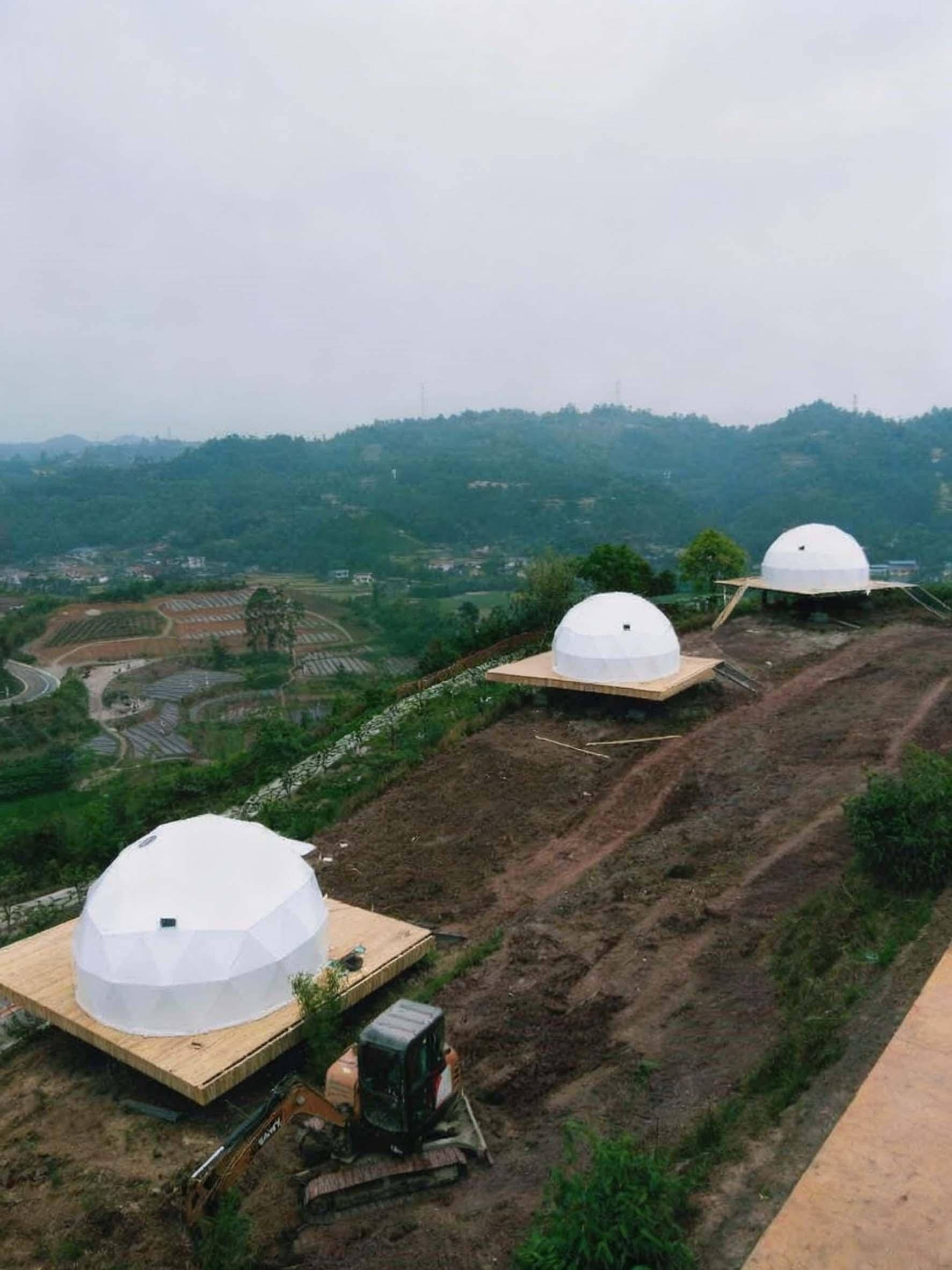 ：佛山好来居金属结构房屋有限公司解析冰球